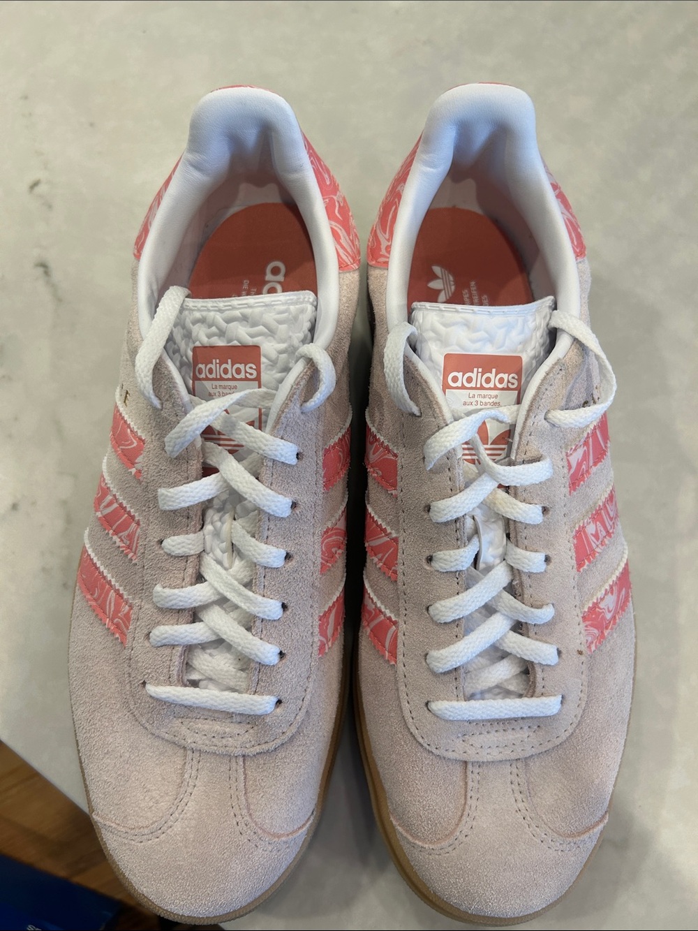 NWB adidas Gazelle Blush Suede Sneakers with Pink Swirl Accents - Picture 4 of 12